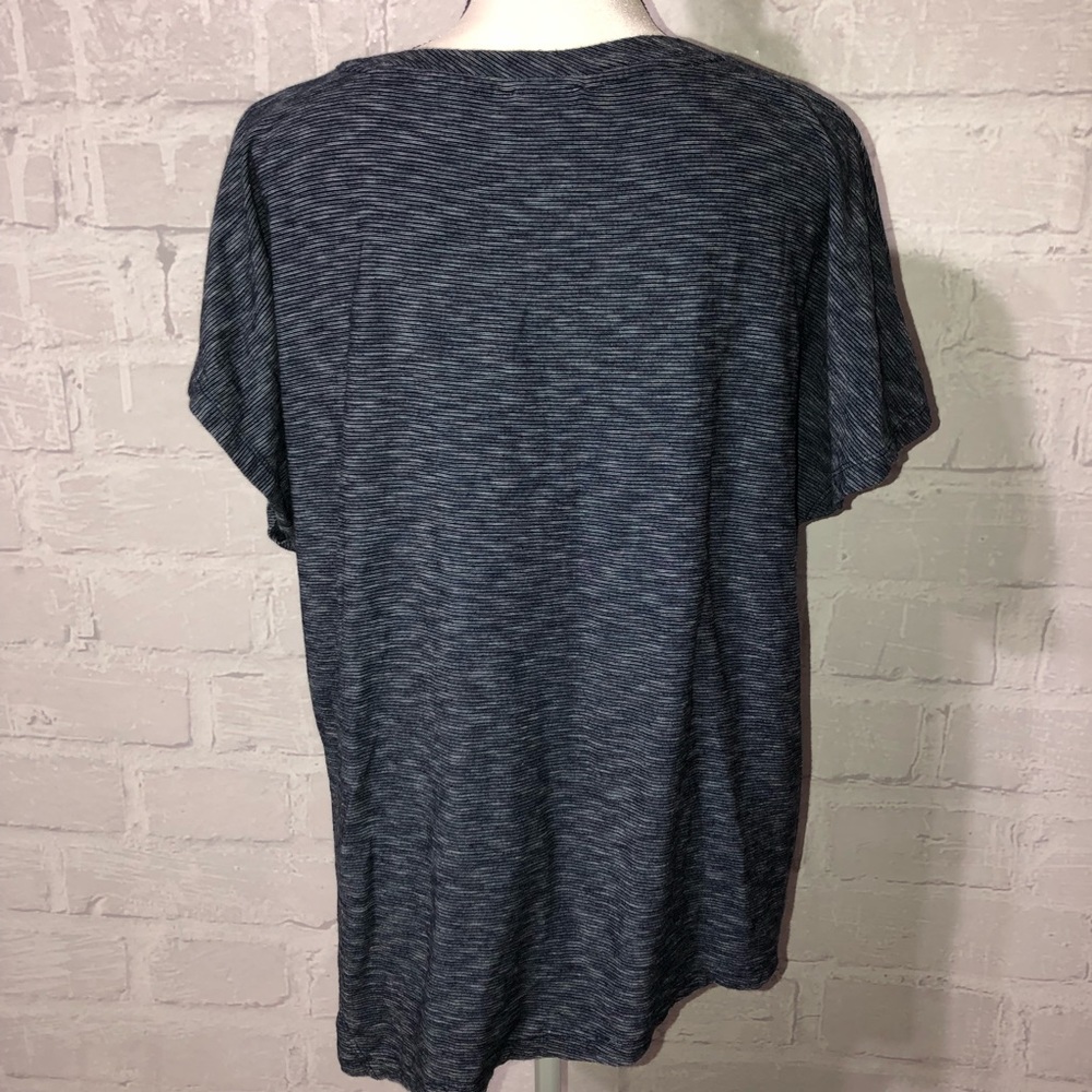 Deletta Basic Blue/Grey Top w/semi cap sleeve. H25 - Picture 7 of 7